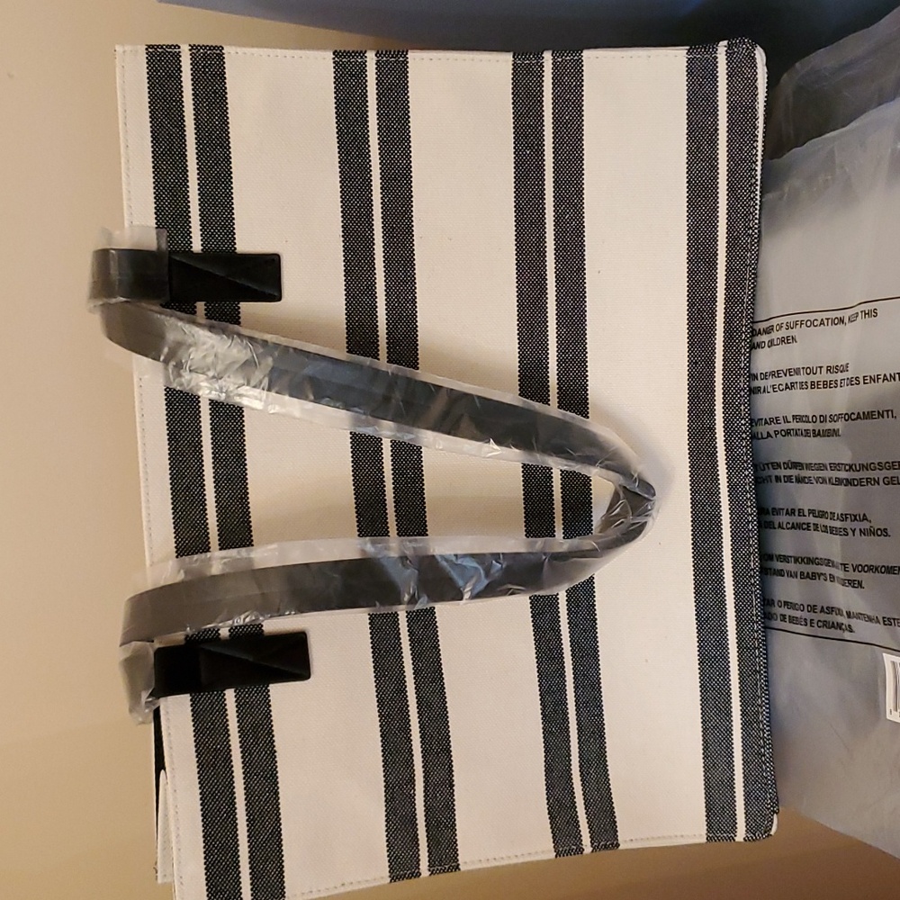 Ladies canvas tote bag, brand new